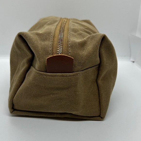 CLASIC TAN BLUE CLAW Co. CANVAS COSMETICS MEN’S BAG - Picture 5 of 17